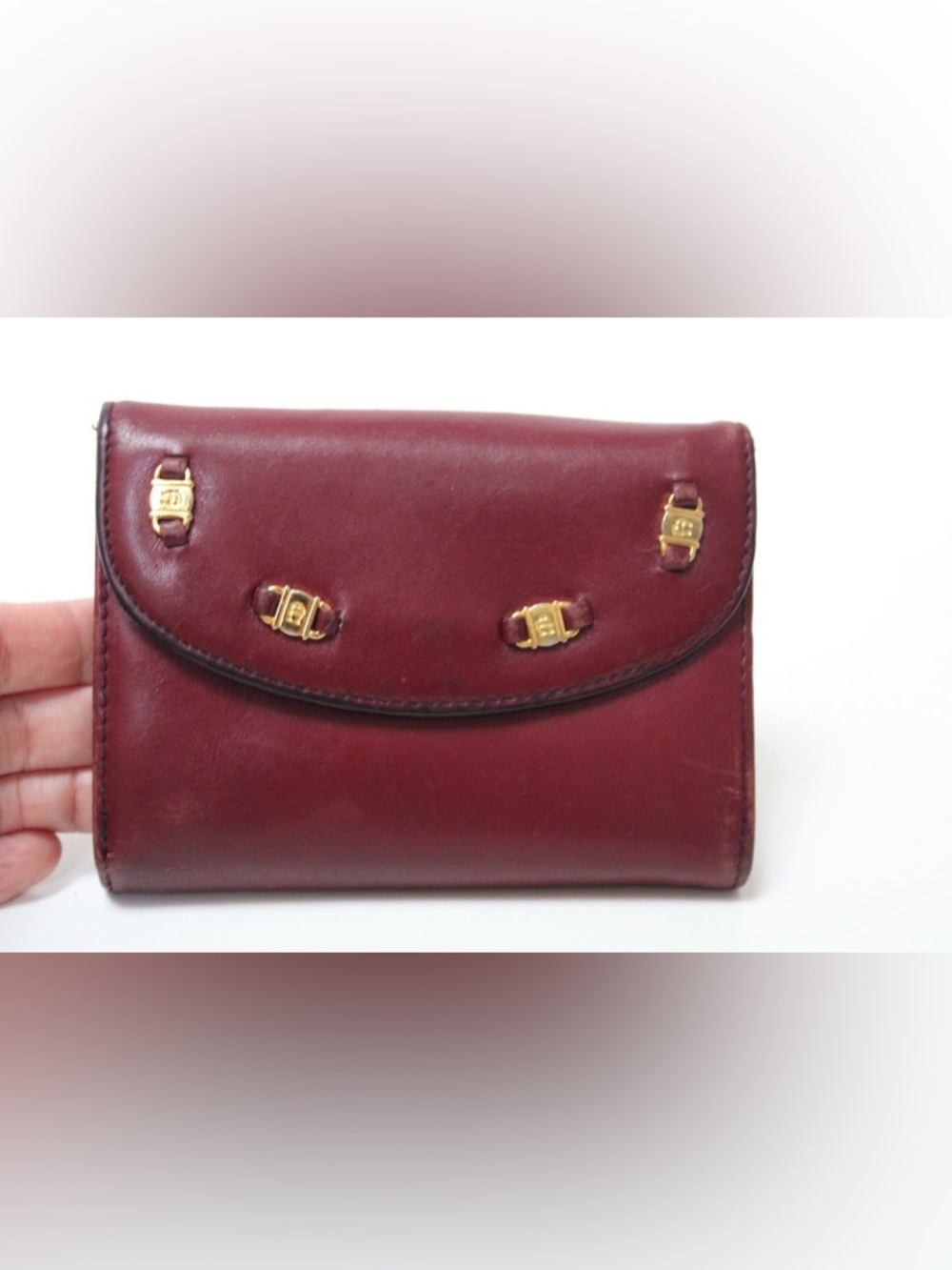 Vintage Etienne Aigner walleg